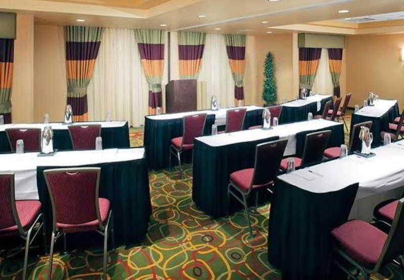 By Marriott Downtown/bricktown Hotel 3*