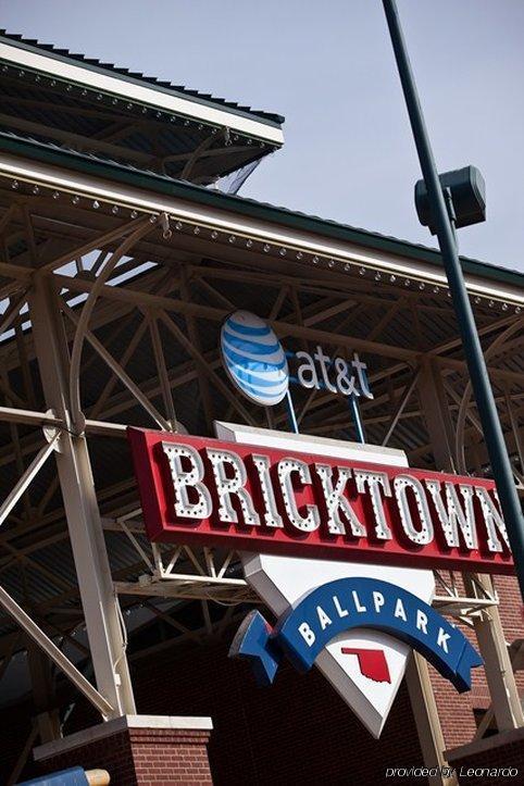 By Marriott Downtown/bricktown 3* Oklahoma City