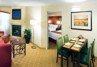 By Marriott Downtown/bricktown Hotel